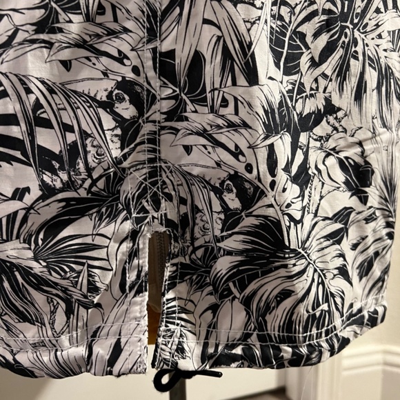 Jacket - Picture 3 of 5